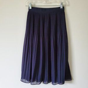 H&M Flowy Navy Midi Skirt Size 6